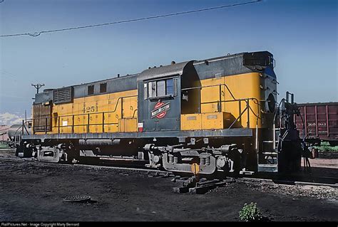 Railpicturesnet Photo Cnw 4251 Chicago And North Western Railroad Alco