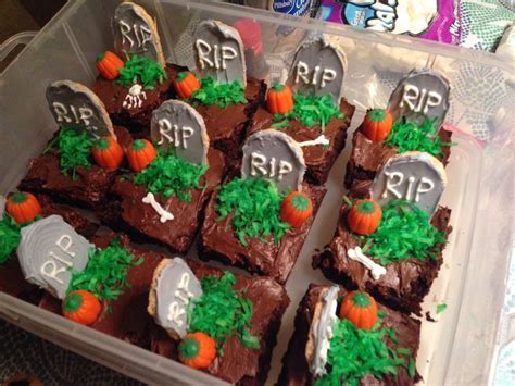 Graveyard Brownies Halloween Pinterest
