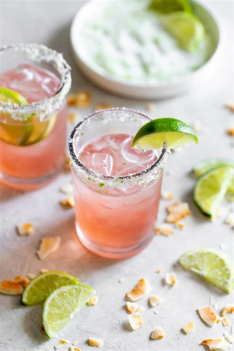 Best Flavored Margarita Recipe On The Rocks Sandie Huskey
