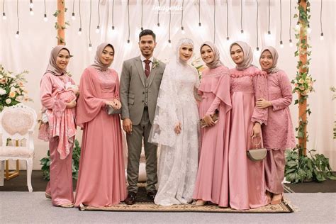 Model Baju Bridesmaid Hijab Batik Style Hijab Terbaru