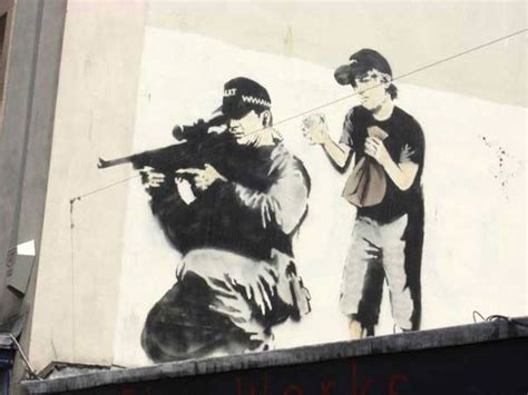 Decouvrez Le Celebre Street Art De Banksy A Travers 80 Oeuvres64 Banksy