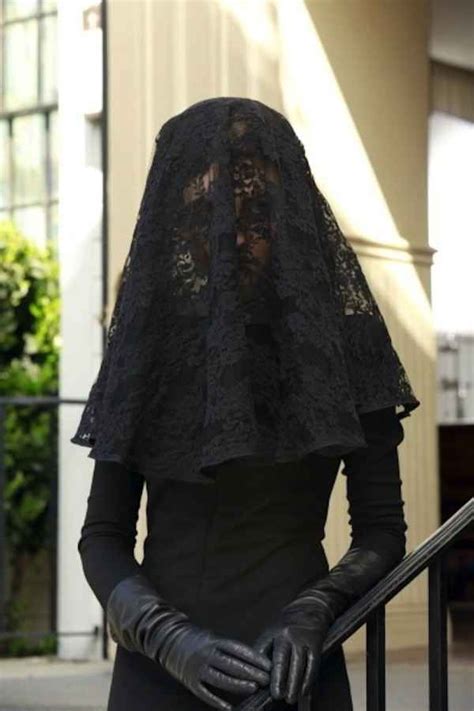 25 Pretty Little Liar Fashions We Envy Funeral Dress Funeral Outfit