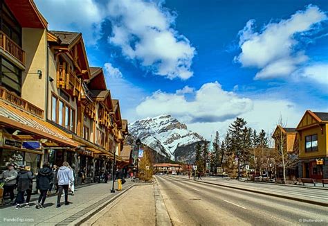 Banff Avenue The Heart Of The Beautiful Town In Canada Places To