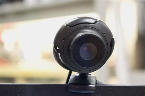 28 app lets anyone spy on private webcam feeds