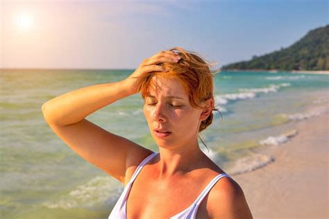 Sunstroke Recognizing And Treating Symptoms