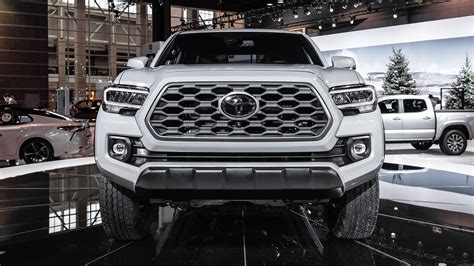 2020 Toyota Tacoma Photos And Info Updated Looks And More Tech