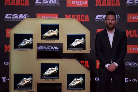 messi recibe su sexta bota de oro el heraldo de puebla