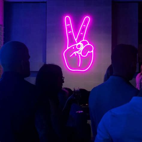 Red Neon Aesthetic Peace Sign Bmp Hoser