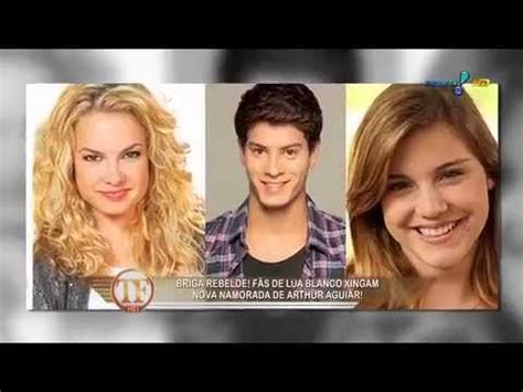 Durante a coletiva de imprensa na recnov(complexo de studios da record) sobre a participação de dulce maría em rebelde,na se. Lua Blanco defende nova namorada de Arthur Aguiar - TV ...