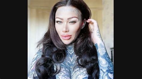 Britain S Most Tattooed Woman Shows What She Looked Like Before Dramatic Ink Youtube