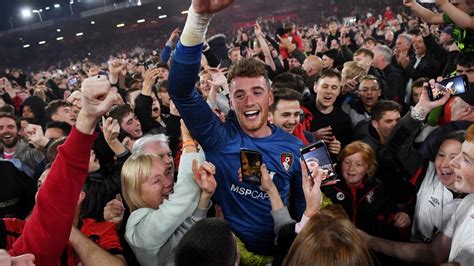 Wild Pitch Invasion As Bournemouth Secures Epl Promotion The Courier Mail