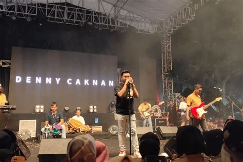 Lirik Lagu Ojo Dibandingke Dari Denny Caknan Feat Abah Lala Lengkap