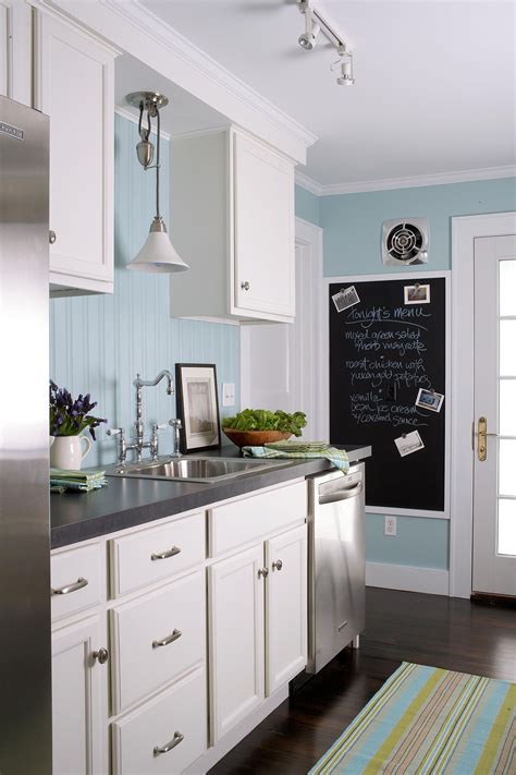 17 Pretty Blue Kitchen Ideas For A Colorful Cooking Space Blue