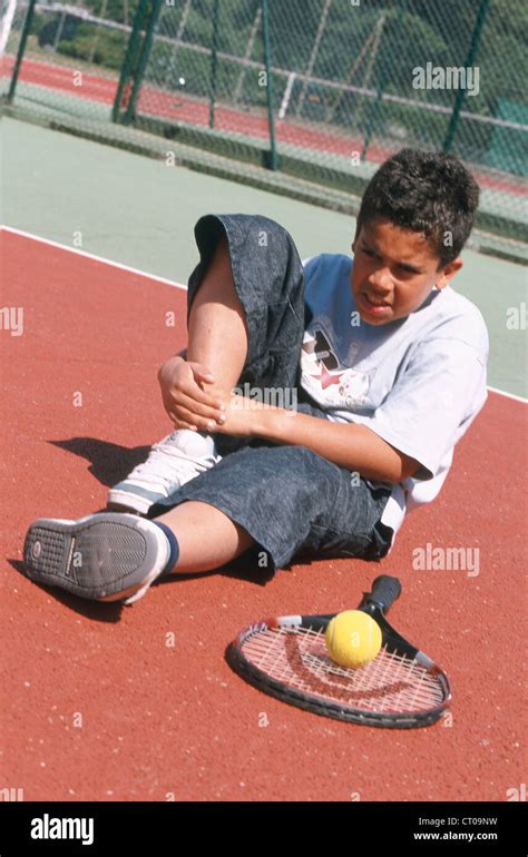 Child Sprained Ankle Hi Res Stock Photography And Images Alamy