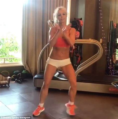 Britney Spears Performs Raunchy Dance Moves In New Video Daily Mail Online