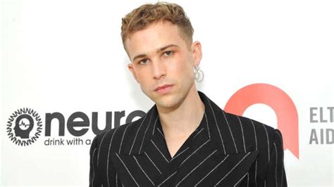 13 Reasons Why Star Tommy Dorfman Announces Shes A Trans Woman