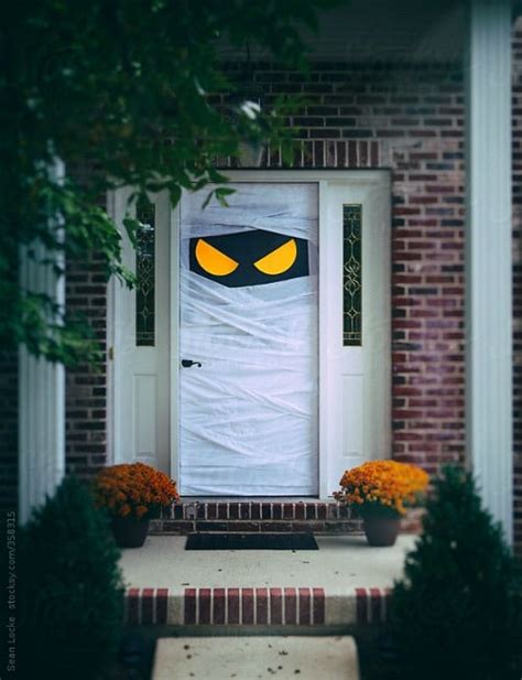 Fun Halloween Front Door Decorations