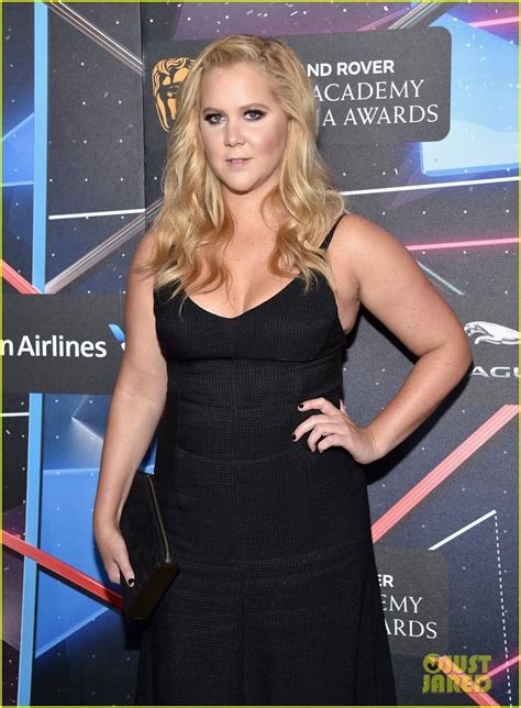 Photo Amy Schumer Ties Anal Joke To Charlie The Chocolate Factory 08 Photo 3496214 Just Jared