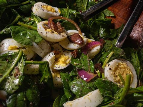 Wilted Spinach Salad With Hot Bacon Dressing Recipe Bacon Salad