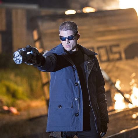 The Flash Captain Cold Trailer First Look At The Reverse Flash The