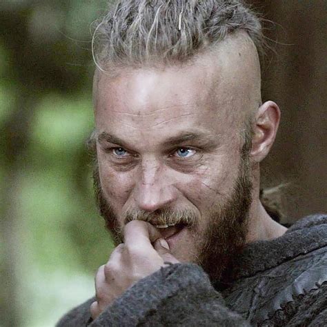 Pin By Queen On All Hail King Ragnar Ragnar Lothbrok Vikings Vikings