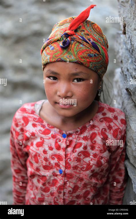 Nepali Tamang Ländliche Mädchen Stockfotografie Alamy