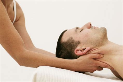 Massage As Effective Pain Relief Nirvelli Med Spa And Laser