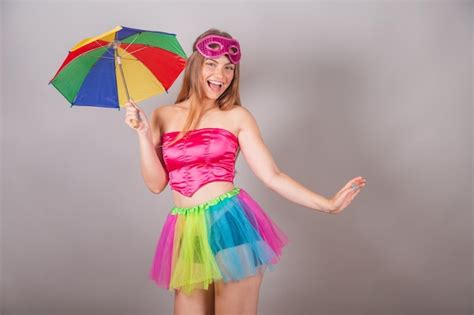 Premium Photo Brazilian Blonde Woman Dressed In Pink Carnival Clothes