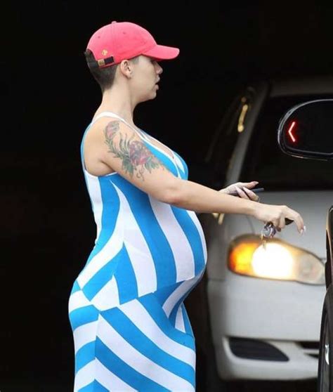 Amber Rose Pregnant Visiting A Friend In Los Angeles 16 Gotceleb