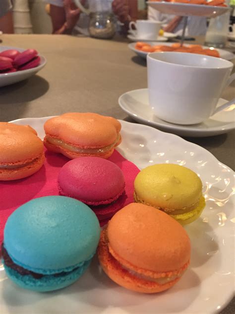 Best Macarons In Paris The Ultimate List Elizabeth Everywhere