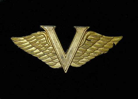 Pin On Vintage Wwii Victory Jewelry Pin Brooch