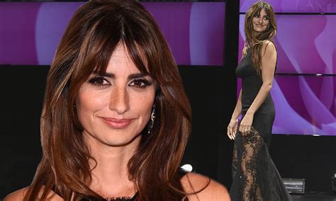 Penelope Cruz Wears Black Lace Gown At Lancome Th Anniversary Party