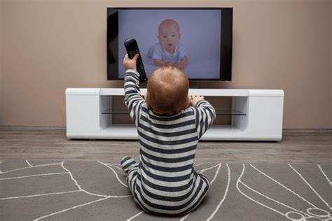 4 Thousand Cute Baby Tv Royalty Free Images Stock Photos And Pictures