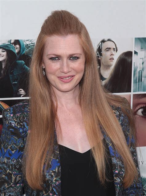 Mireille Enos Pictures 5 Images