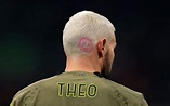 Theo Hernandez, nuovo look contro il Torino: capelli biondo platino e ...