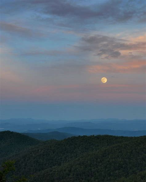 Full Moon Rising Over The Blue Ridge Mt Pisgah Parking L Flickr