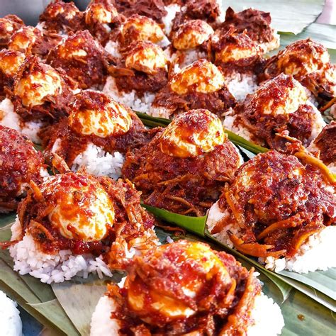 Local penangites typically find these hawker fares cheaper and easier to eat out at due to the ubiquitousness of the. 17 Of Penang's Best Hawker Food Under RM8 - Klook Travel Blog