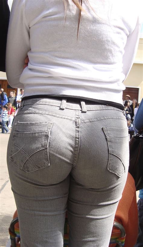 Cute Girl With Nice Ass In Jeans Divine Butts Voyeur Blog