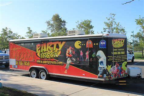 Our big rig gaming truck is 32′ long, equipped with (4) 52″ screens inside inside the theater, (2) additional 55″ screens outside the xbox one is now available for an additional cost. Video Game Truck Rental in Riverside | Game Trailer Rental