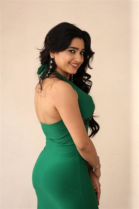 South Indian Actress Haseen Mastan Mirza Bold Beauty In Gallery Hoadd