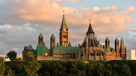 Parliament Building In Ottawa At Sunset Bing Gallery