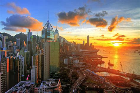 Beautiful Sunset With Blue Sky In Hong Kong Beautiful Suns Flickr