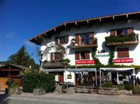 Hotel hôtel restaurant les platanes is ideally situated at 21 rue des maisonnettes in montfaucon just in 2.5 km from the centre. Hôtel Restaurant Les Sapins, Cuvat - Restaurant Avis ...
