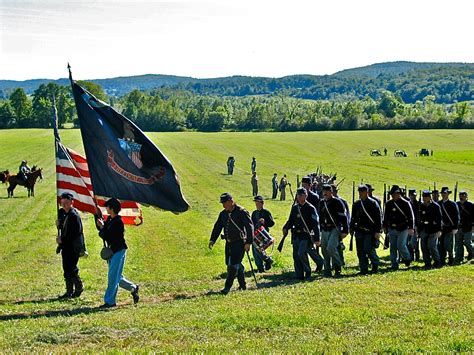 Civil War Reenactors Mustering The Troops Orwell Vermon Flickr