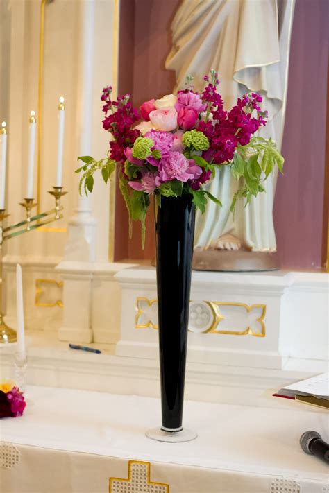 Annies Wedding Tall Centerpiecethis Is The Black Vase I Mentioned