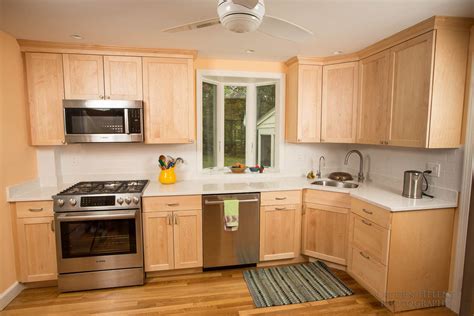 Natural Maple Is The Star Of This Milton Kitchen Natural Wood Kitchen