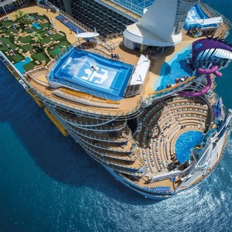 Photos Inside The Worlds Largest Cruise Ship Ships And Ports