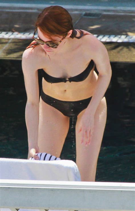 Emma Stone Paparazzi Bikini And Selfie Nude Photos Porn Pictures Xxx