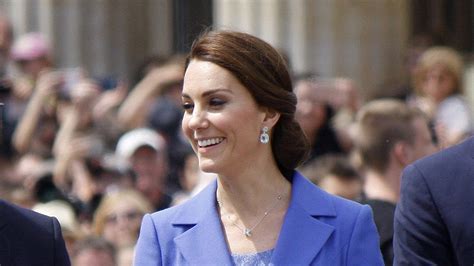 How Princess Kate Doesnt Let Morning Sickness Affect Her Social Duties