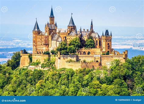 Hohenzollern Castle Close Up Germany This Fairytale Castle Is Famous